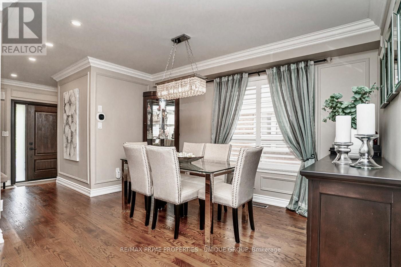 33 Richard Underhill Avenue, Whitchurch-Stouffville, Ontario  L4A 0J1 - Photo 6 - N13493238