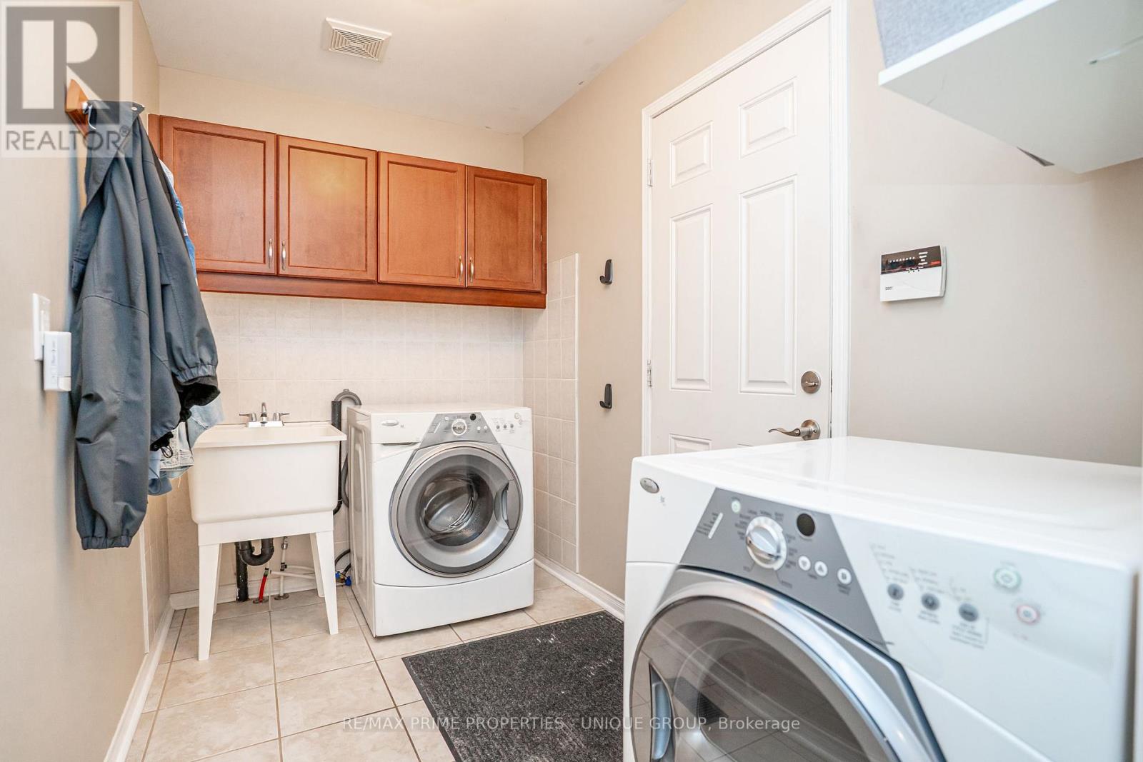 33 Richard Underhill Avenue, Whitchurch-Stouffville, Ontario  L4A 0J1 - Photo 16 - N13493238