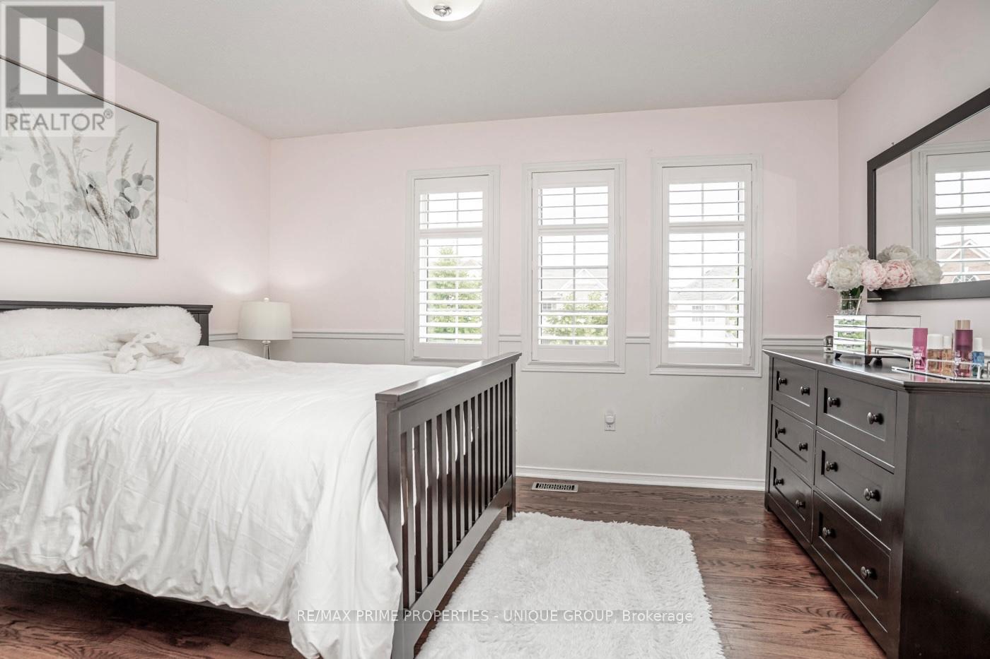 33 Richard Underhill Avenue, Whitchurch-Stouffville, Ontario  L4A 0J1 - Photo 24 - N13493238