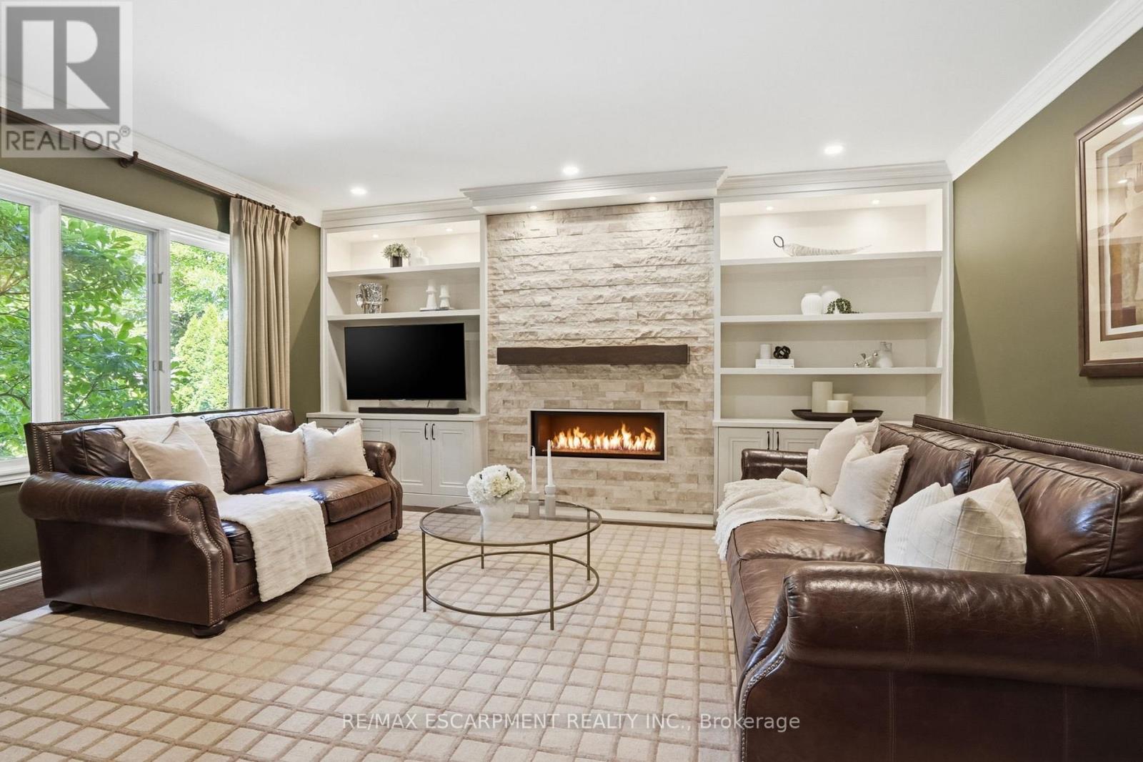 2101 Westoak Trails Boulevard, Oakville, Ontario  L6M 3L2 - Photo 10 - W13494390