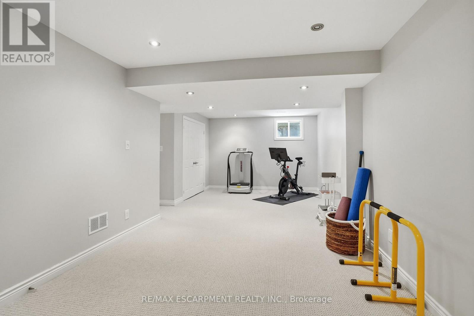 2101 Westoak Trails Boulevard, Oakville, Ontario  L6M 3L2 - Photo 40 - W13494390