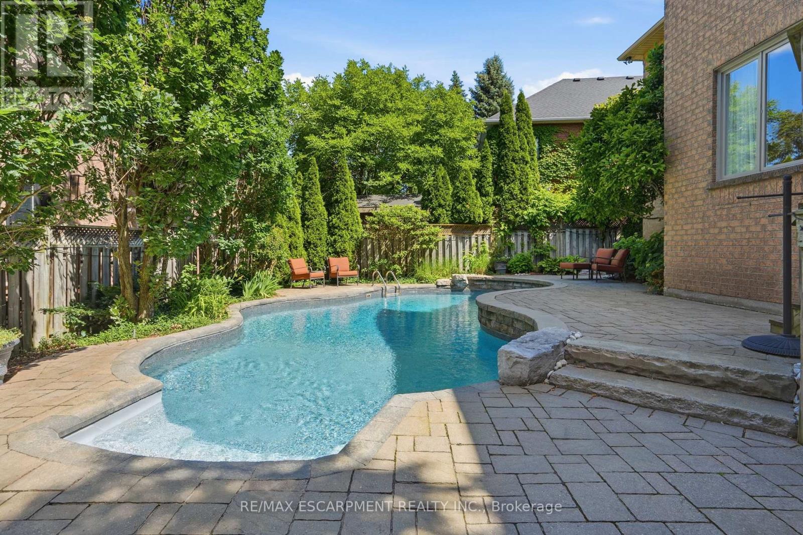 2101 Westoak Trails Boulevard, Oakville, Ontario  L6M 3L2 - Photo 43 - W13494390