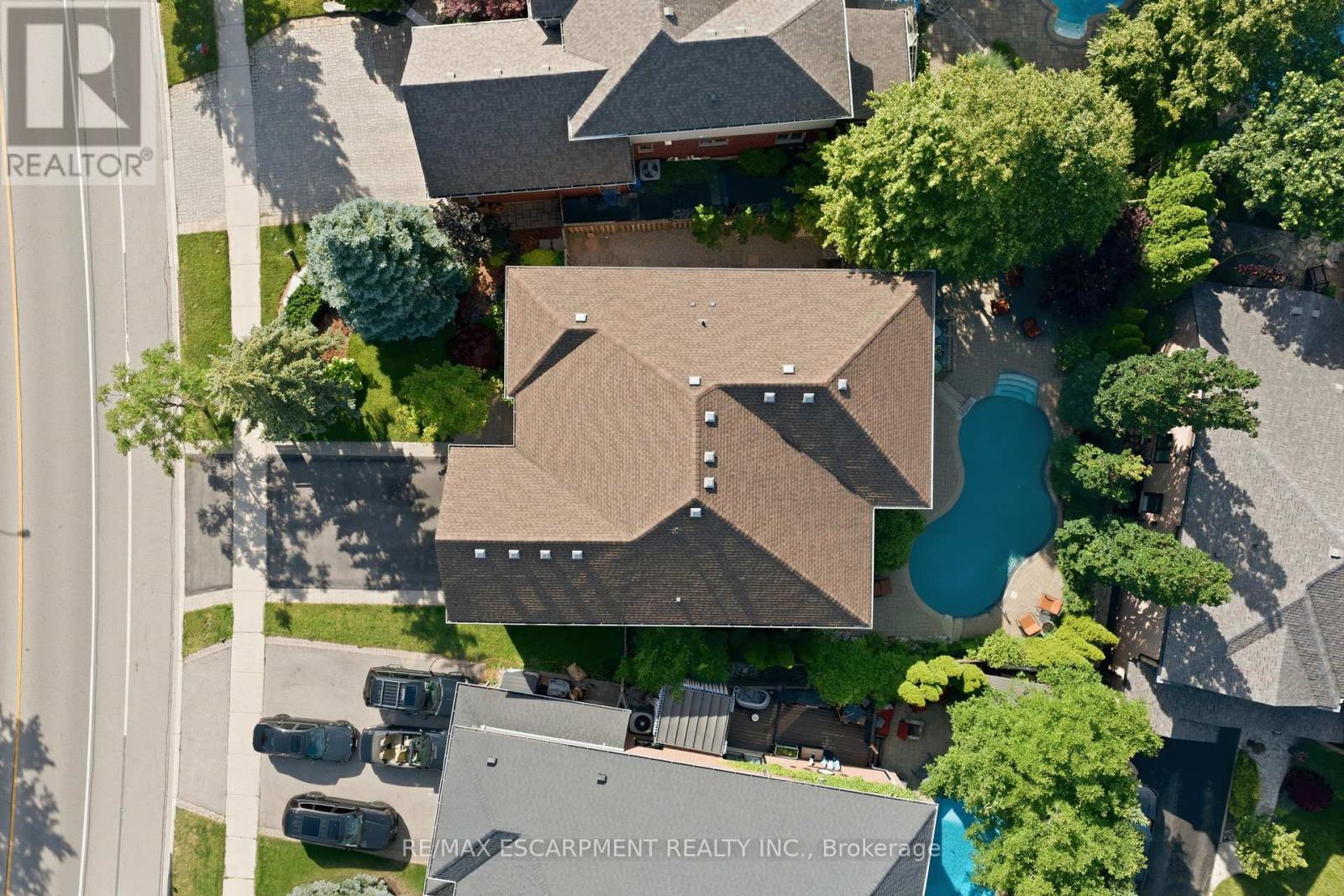 2101 Westoak Trails Boulevard, Oakville, Ontario  L6M 3L2 - Photo 47 - W13494390