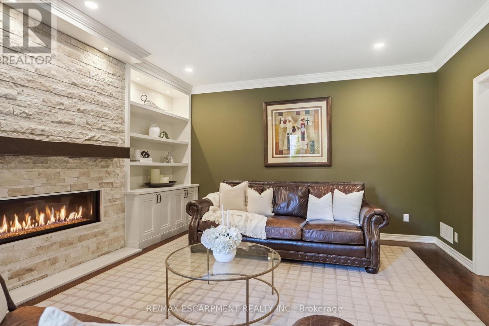 2101 Westoak Trails Boulevard, Oakville, Ontario  L6M 3L2 - Photo 11 - W13494390