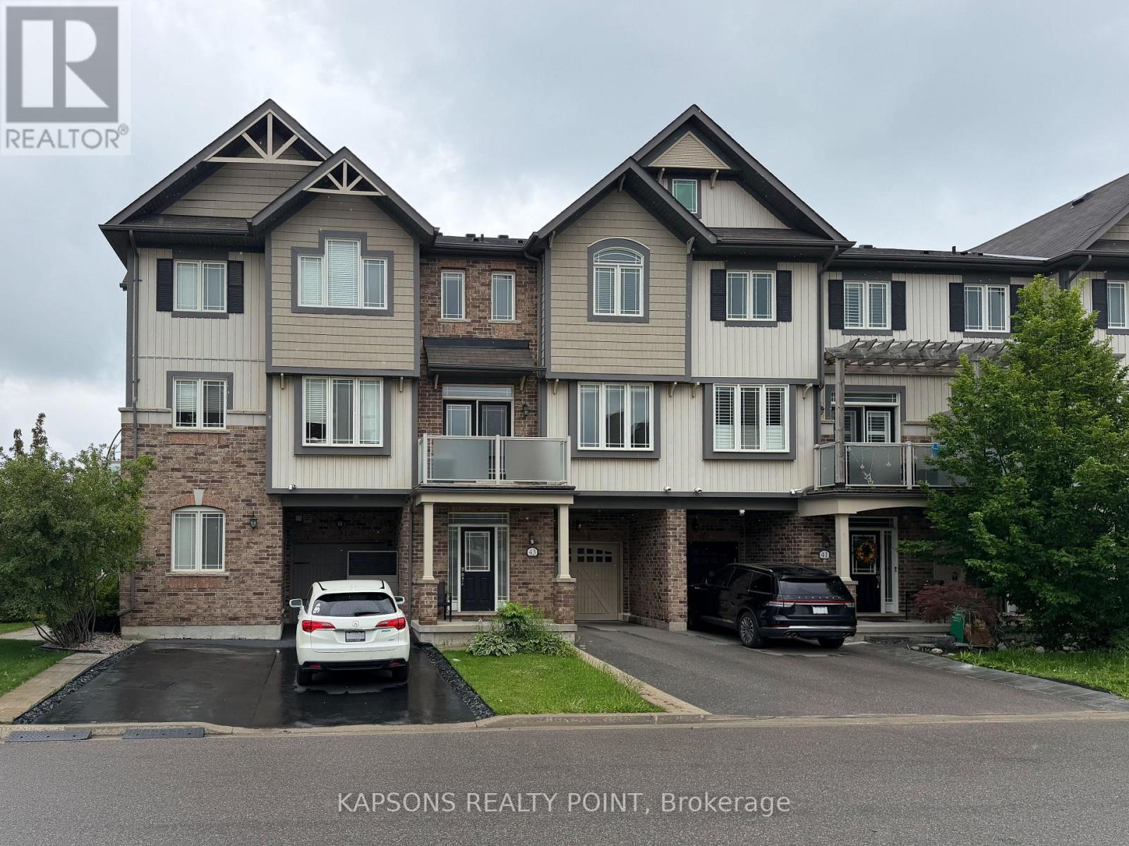 43 Waterville Way, Caledon, Ontario  L7C 2H1 - Photo 5 - W13495590