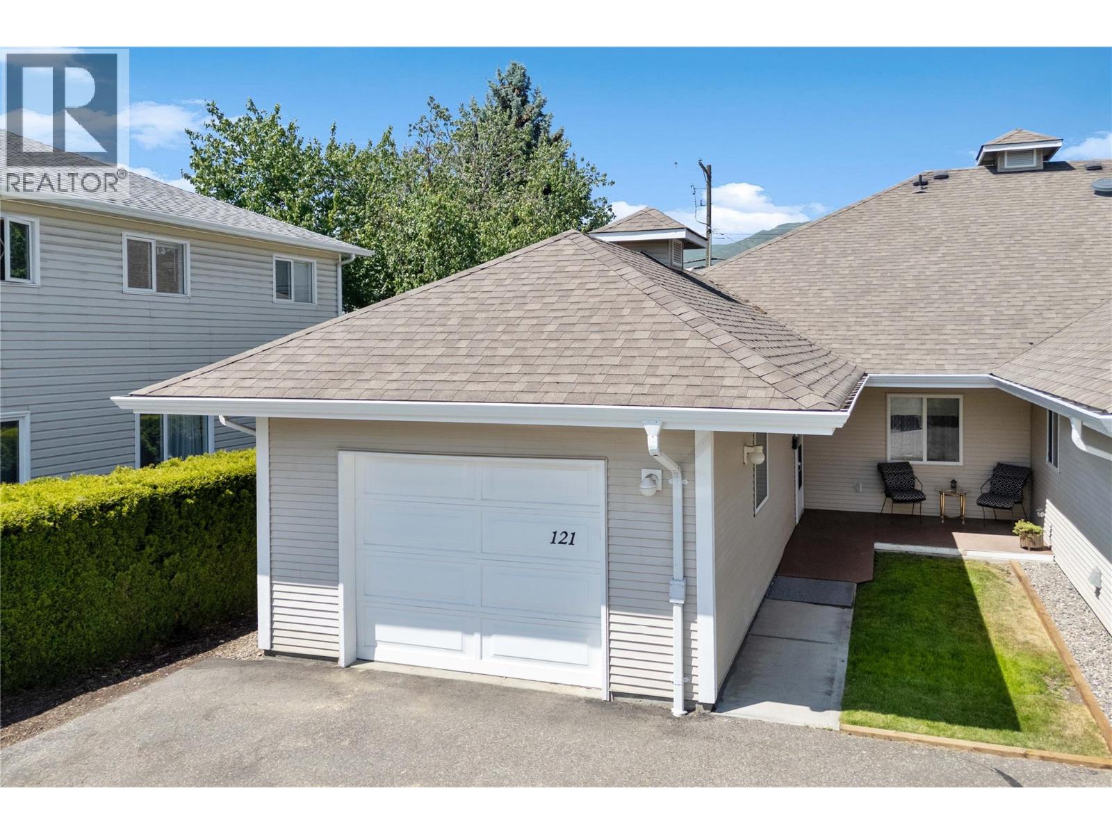 900 5 Avenue SW Unit# 121, Salmon Arm, British Columbia