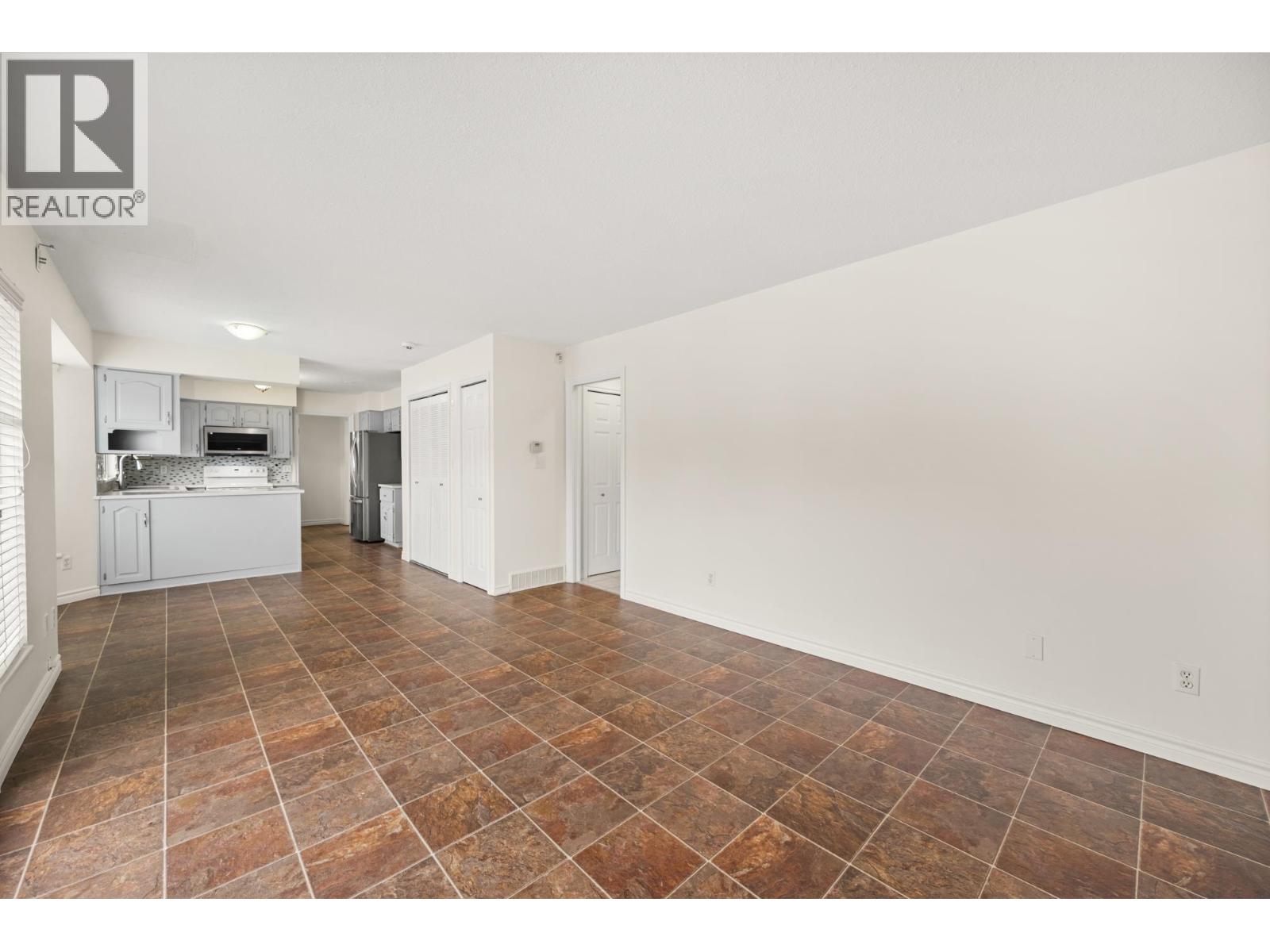 11923 Blakely Road, Pitt Meadows, British Columbia  V3Y 2N5 - Photo 11 - R3140039
