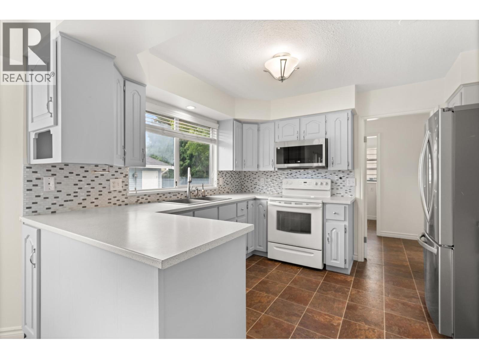 11923 Blakely Road, Pitt Meadows, British Columbia  V3Y 2N5 - Photo 7 - R3140039