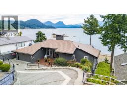 354 AVALON DRIVE, Gibsons, British Columbia