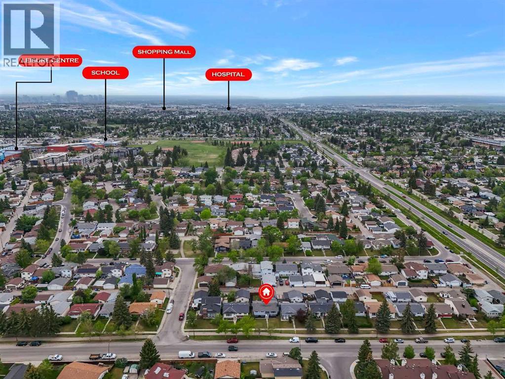 3211 60 Street NE, Calgary, Alberta  T1Y 3L3 - Photo 3 - A2324766