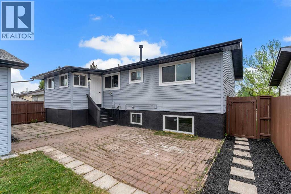 3211 60 Street NE, Calgary, Alberta  T1Y 3L3 - Photo 35 - A2324766
