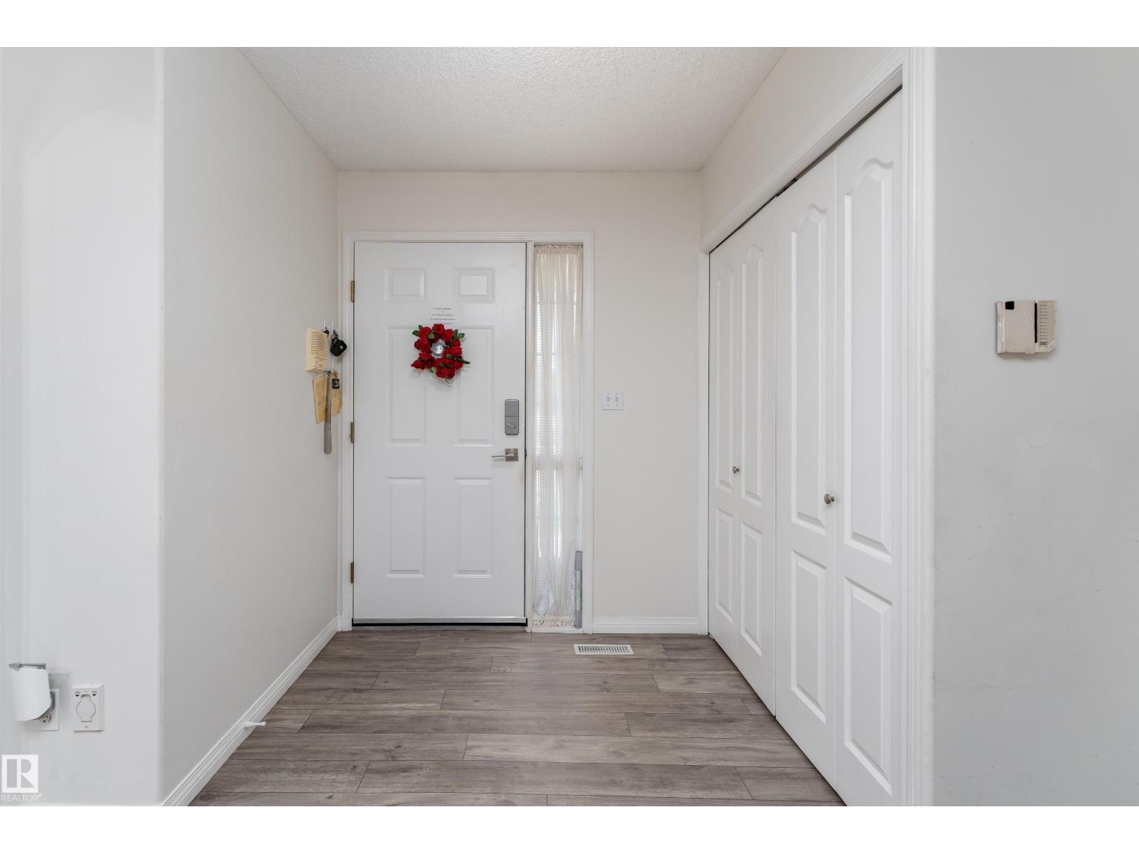 #2 1650 42 St NW, Edmonton, Alberta  T6L 5P4 - Photo 3 - E4495968