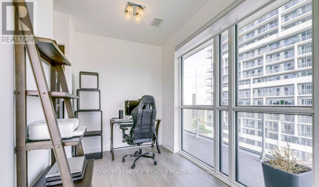 1009 - 65 Speers Road, Oakville, Ontario  L6K 0J1 - Photo 4 - W13416730