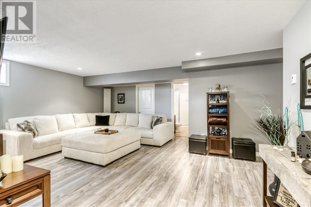 1399 Jeanne D'arc St, Hanmer, Ontario  P3P 0B9 - Photo 36 - 2128848