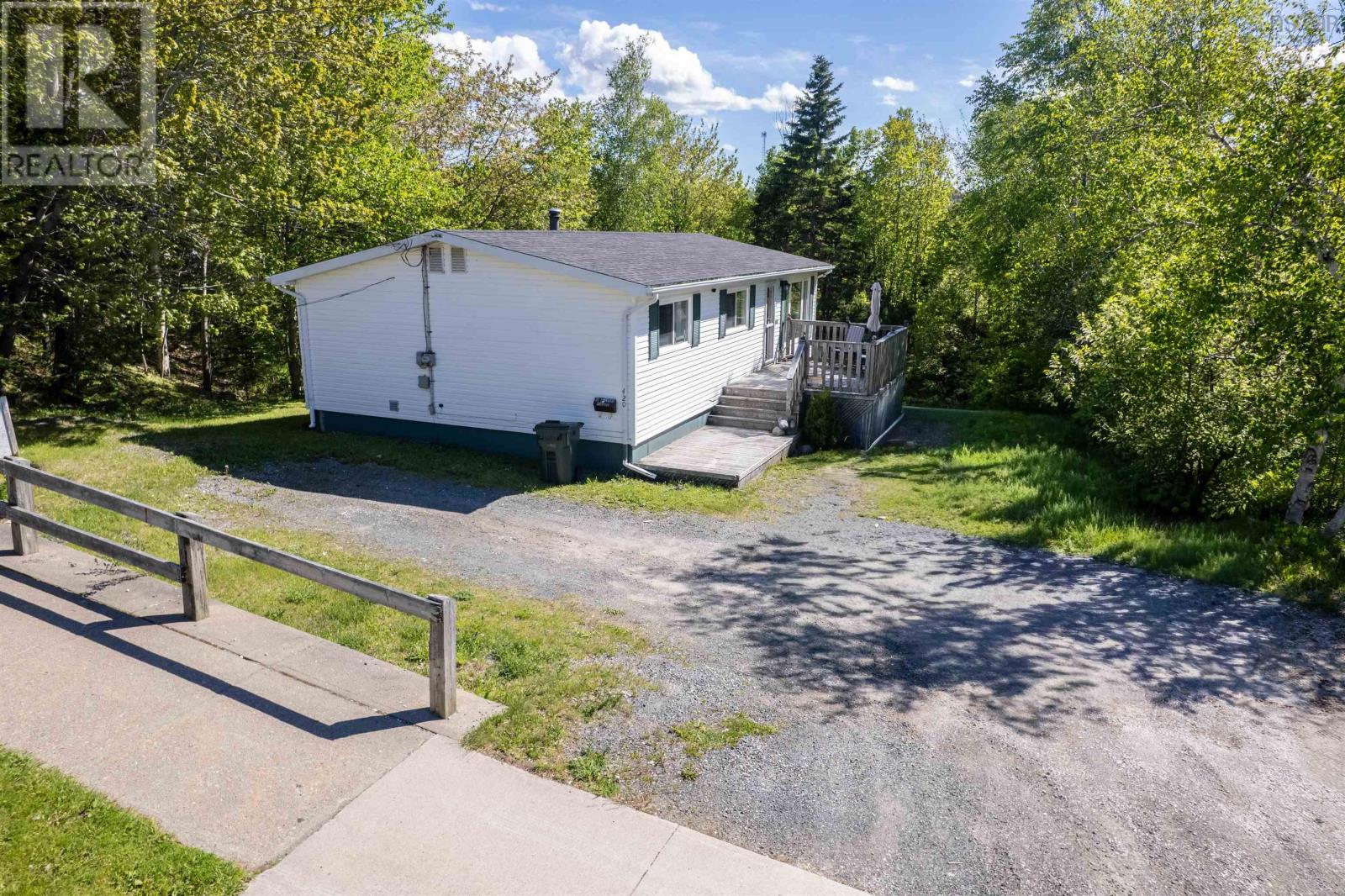 420 Terrace Street, Sydney, Nova Scotia  B1P 6T8 - Photo 26 - 202615848