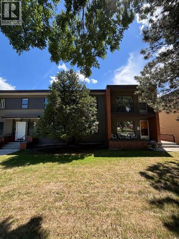 9, 1814 10 Avenue S, Lethbridge, Alberta  T1K 0B6 - Photo 1 - A2324834