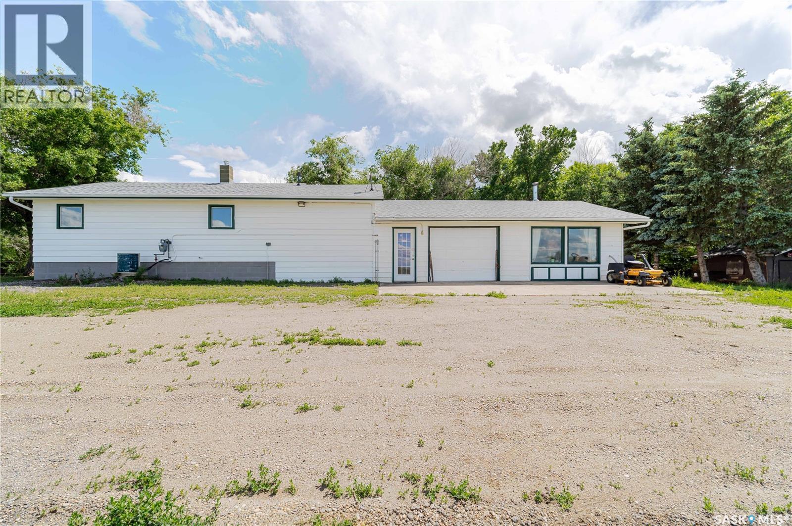 Robertson Acreage, Caledonia Rm No. 99, Saskatchewan  S0H 0C0 - Photo 4 - SK040791