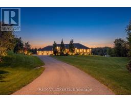 4 WOODLOT COURT, Caledon, Ontario