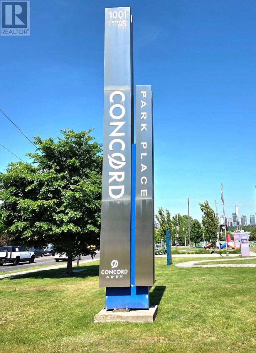 910 - 75 BILLES HEIGHTS, Toronto, Ontario