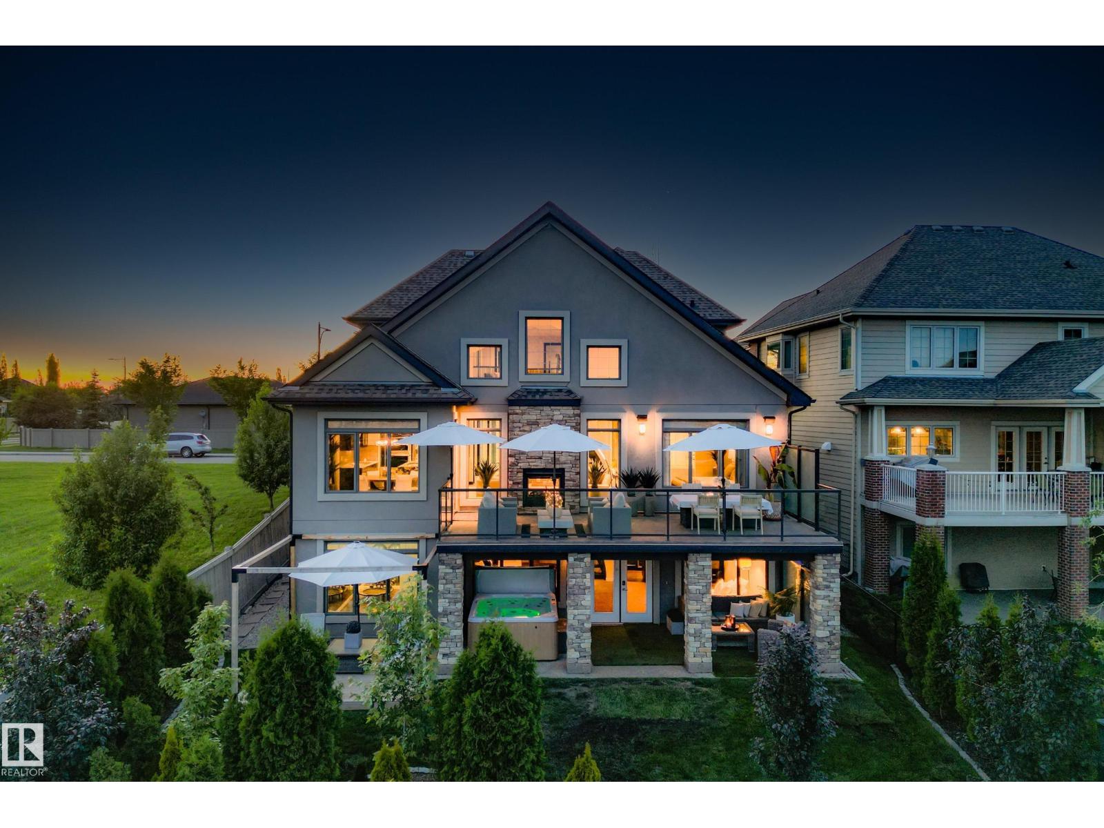 1121 ADAMSON DR SW, Edmonton, Alberta