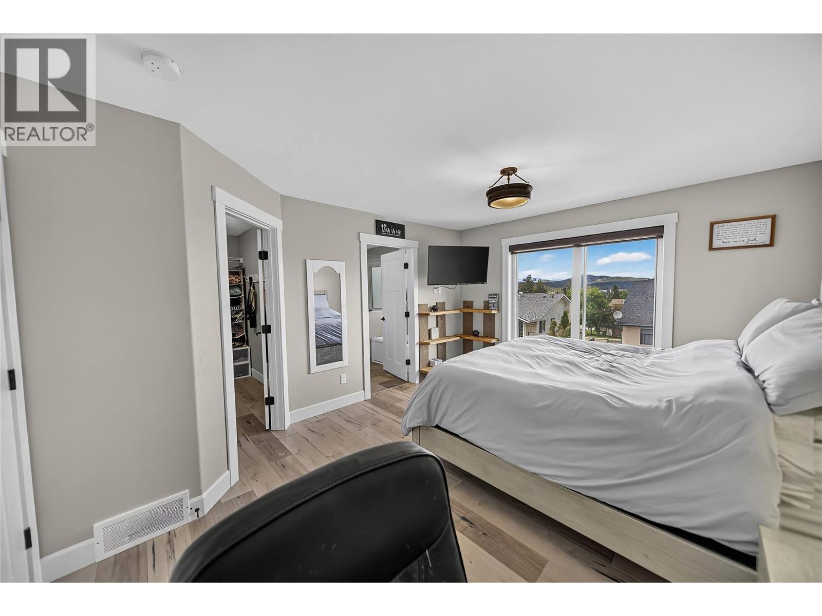 324 17th Street S, Cranbrook, British Columbia  V1C 0B8 - Photo 11 - 10391955
