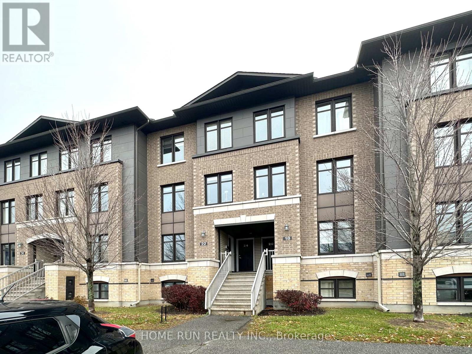 22 - 22 ARGENT PRIVATE, Ottawa, Ontario