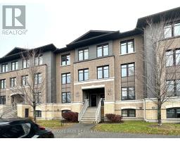 22 - 22 ARGENT PRIVATE, Ottawa, Ontario