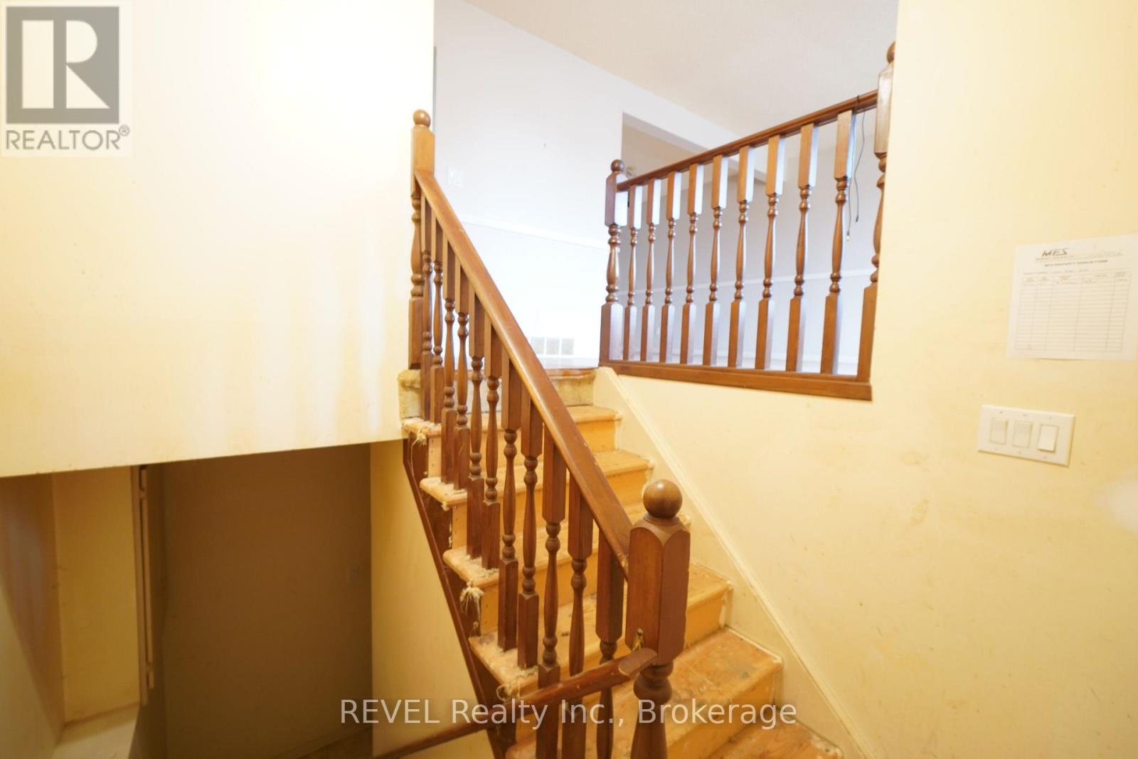 7468 Alex Avenue, Niagara Falls, Ontario  L2G 7V1 - Photo 2 - X13496406