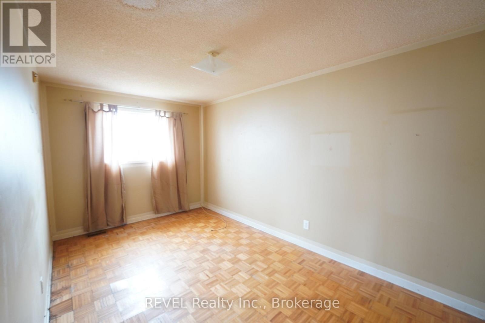 7468 Alex Avenue, Niagara Falls, Ontario  L2G 7V1 - Photo 6 - X13496406
