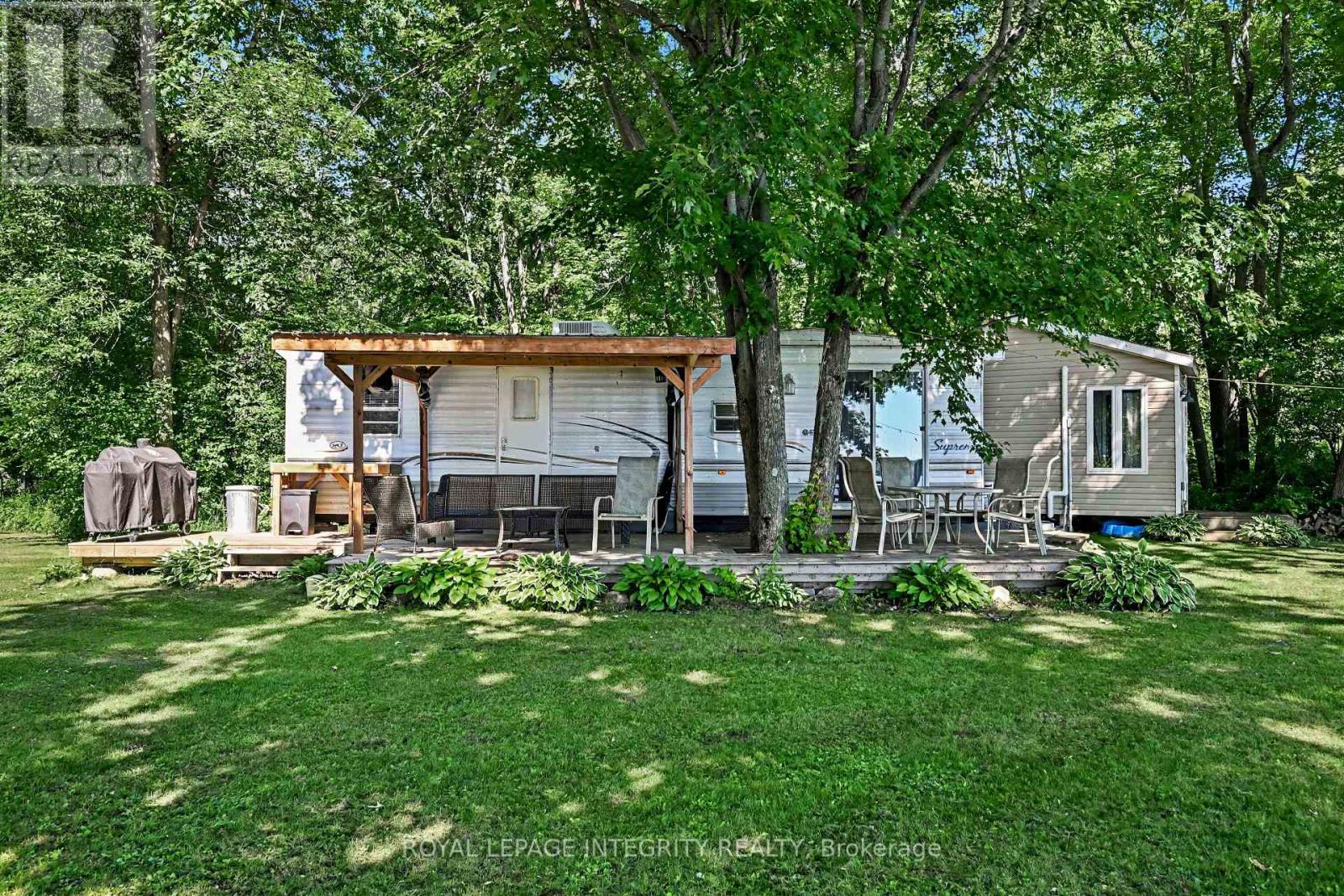 119 Forrest Drive, Drummond/north Elmsley, Ontario  K7H 3C8 - Photo 4 - X12493650