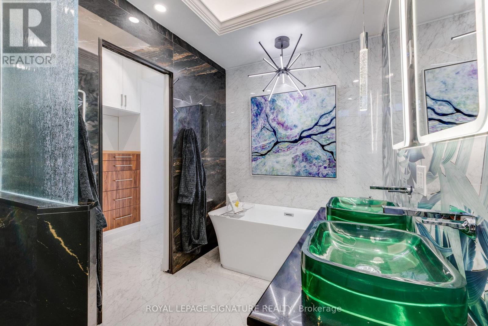 1801 - 900 Mt Pleasant Road, Toronto, Ontario  M4P 3J9 - Photo 32 - C13235930