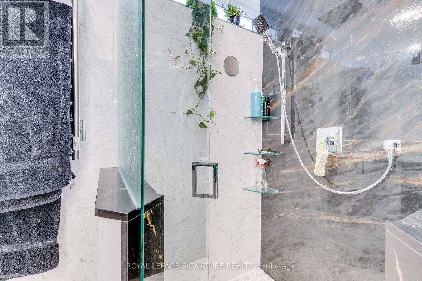 1801 - 900 Mt Pleasant Road, Toronto, Ontario  M4P 3J9 - Photo 33 - C13235930
