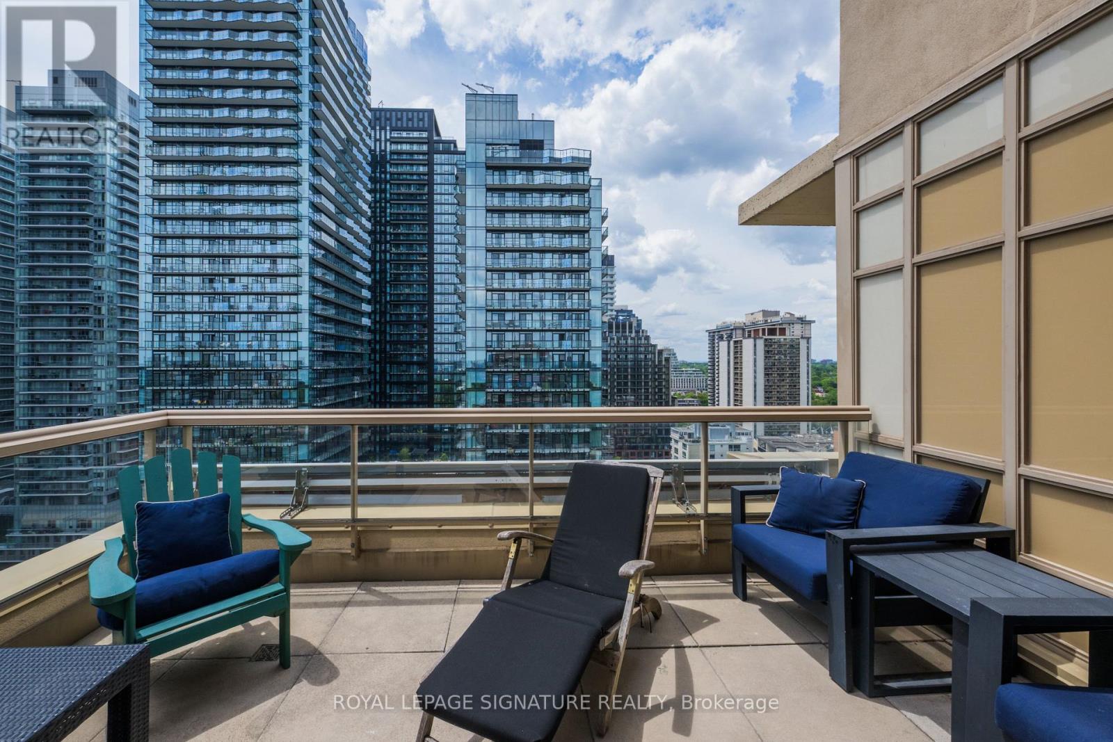1801 - 900 Mt Pleasant Road, Toronto, Ontario  M4P 3J9 - Photo 43 - C13235930
