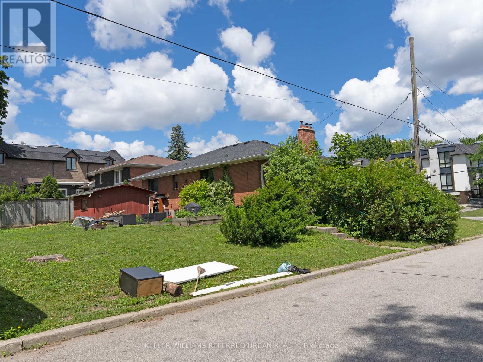153 Newton Drive, Toronto, Ontario  M2M 2N4 - Photo 12 - C13445996