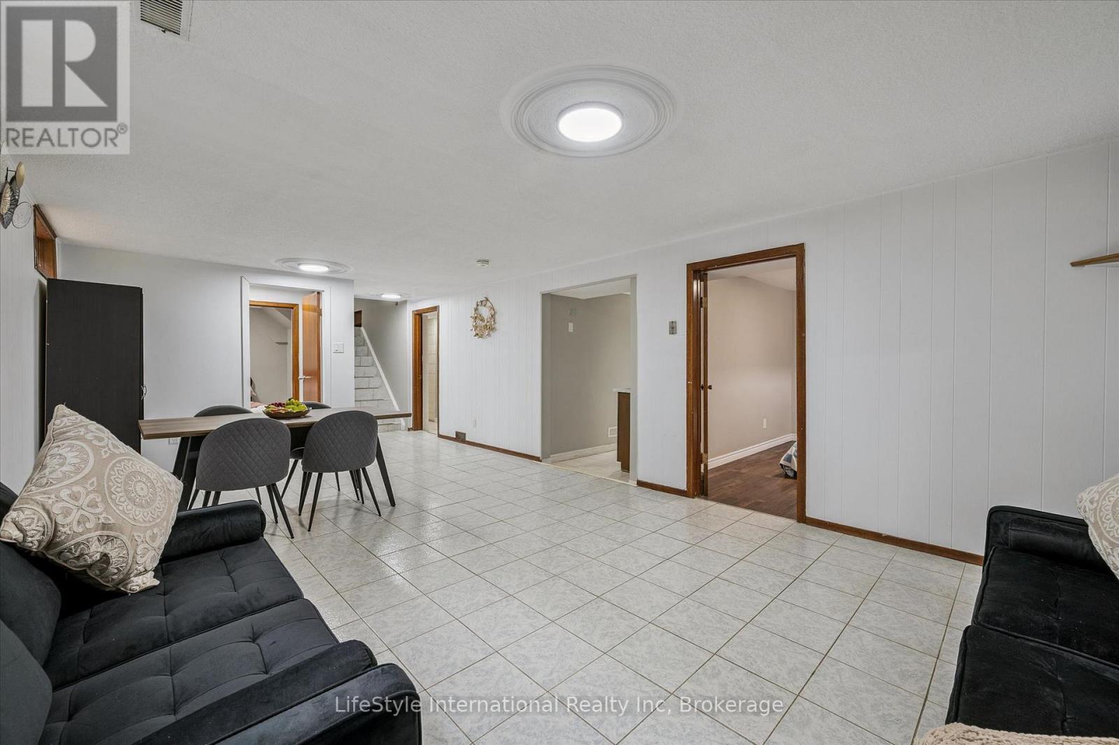 113 Applewood Crescent, Guelph (Junction/onward Willow), Ontario  N1H 6B3 - Photo 26 - X13496294