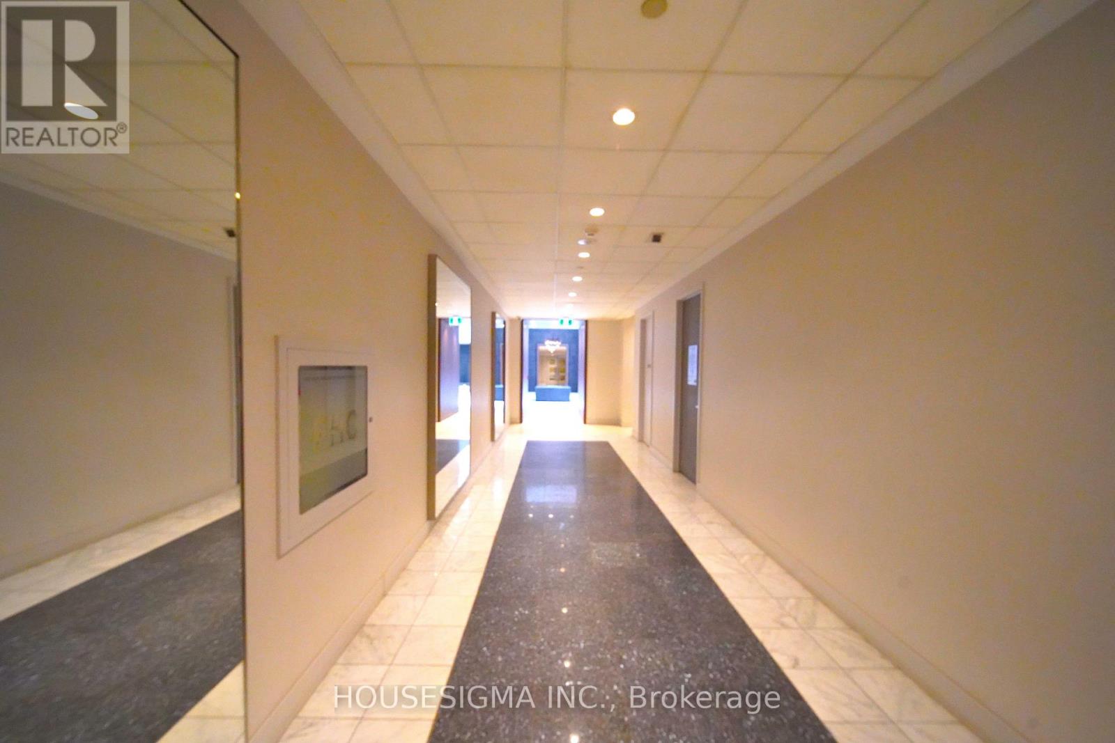 270 Wellington St Street W, Toronto, Ontario  M5V 3P5 - Photo 20 - C13496352