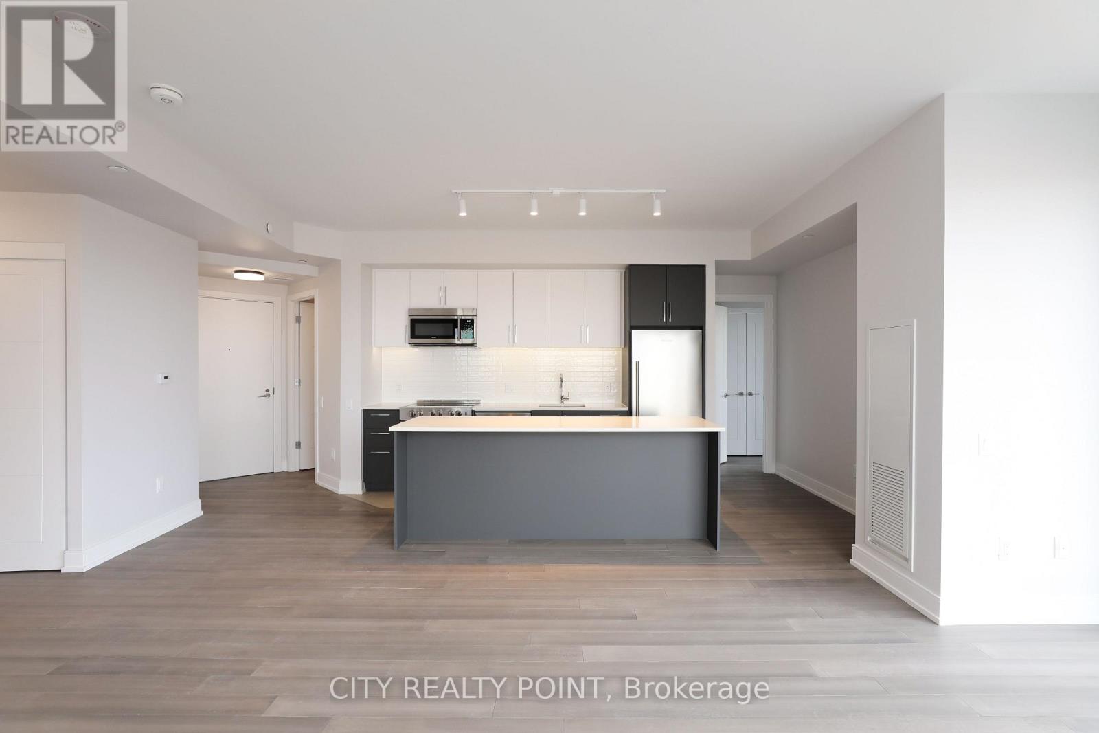 407 - 2525 Bathurst Street, Toronto, Ontario  M6B 2Y9 - Photo 13 - C13496418