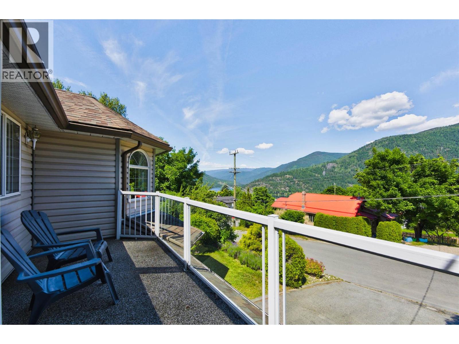 Listing image 56