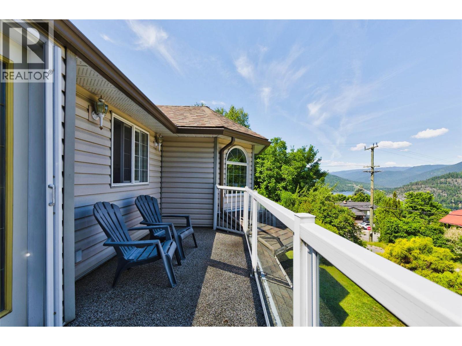 Listing image 57