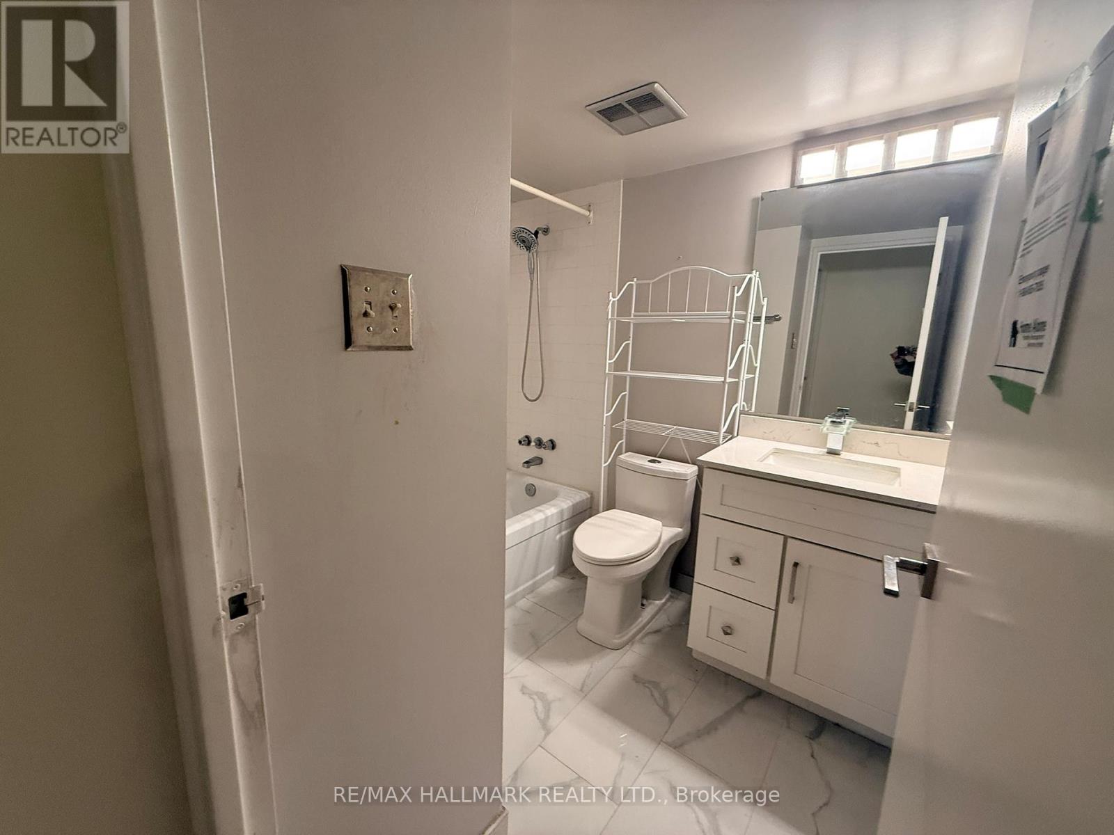 1612 - 121 Ling Road, Toronto, Ontario  M1E 4Y2 - Photo 14 - E13496312