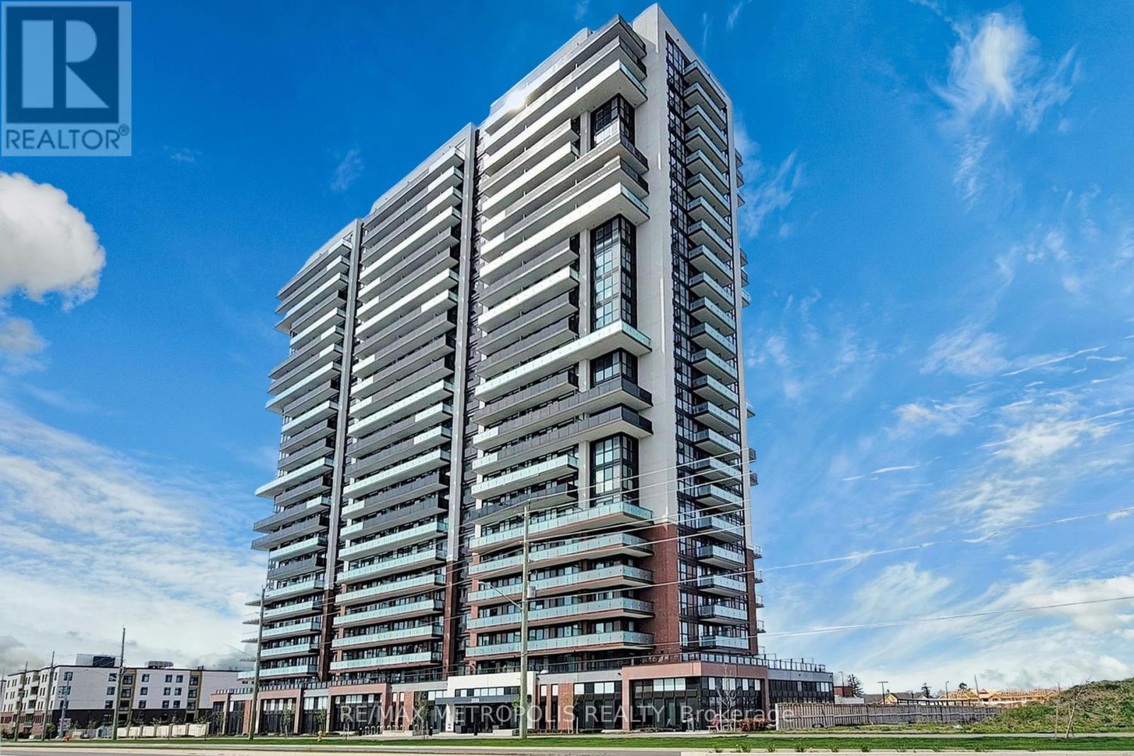 2208 - 2550 SIMCOE STREET N, Oshawa, Ontario
