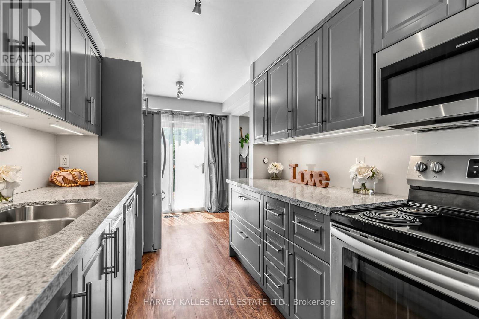 2 - 1180 Sandhurst Circle, Toronto, Ontario  M1V 1T8 - Photo 12 - E13496416