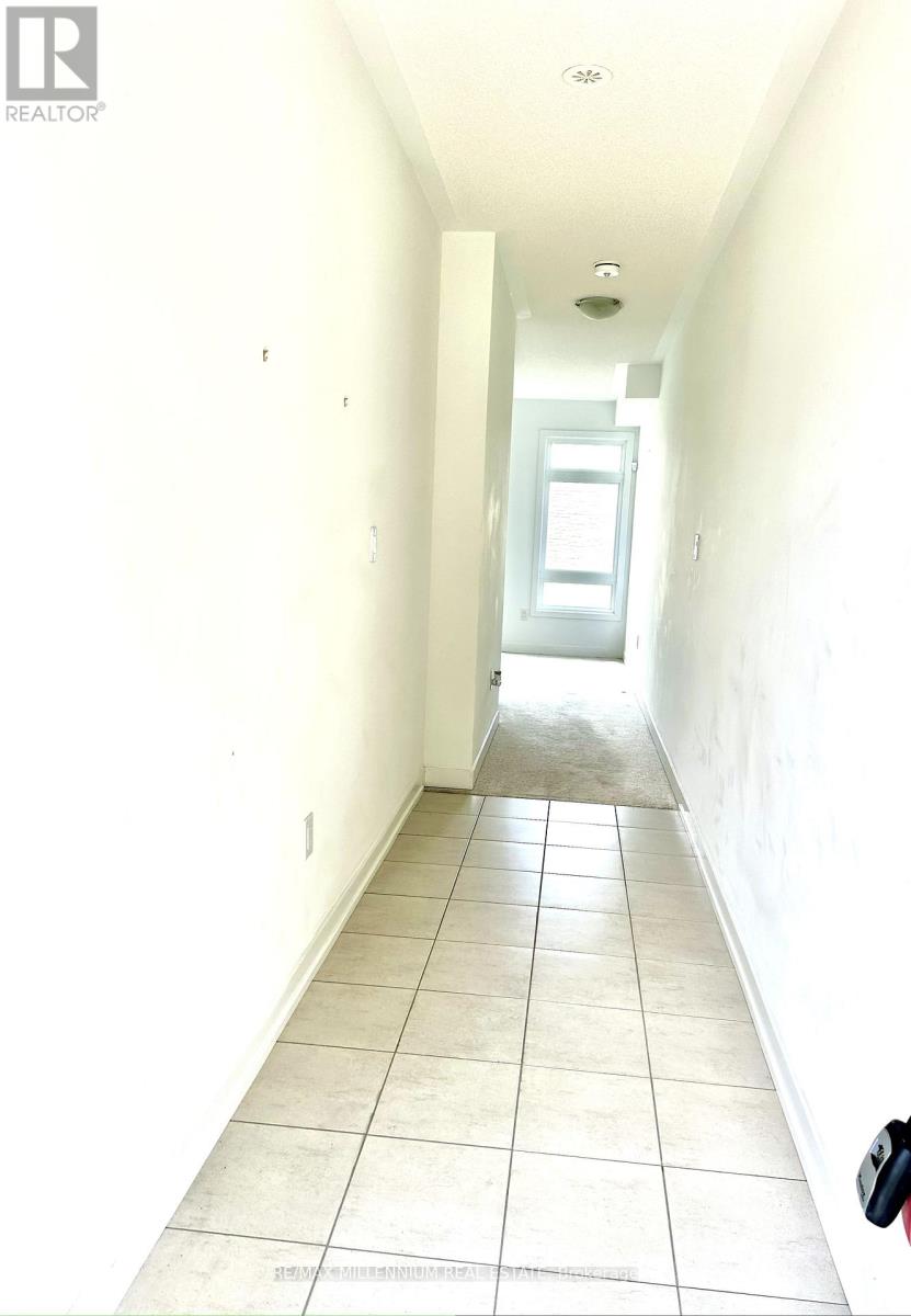 62 Dalhousie Street, Vaughan, Ontario  L4L 9S1 - Photo 3 - N13496310