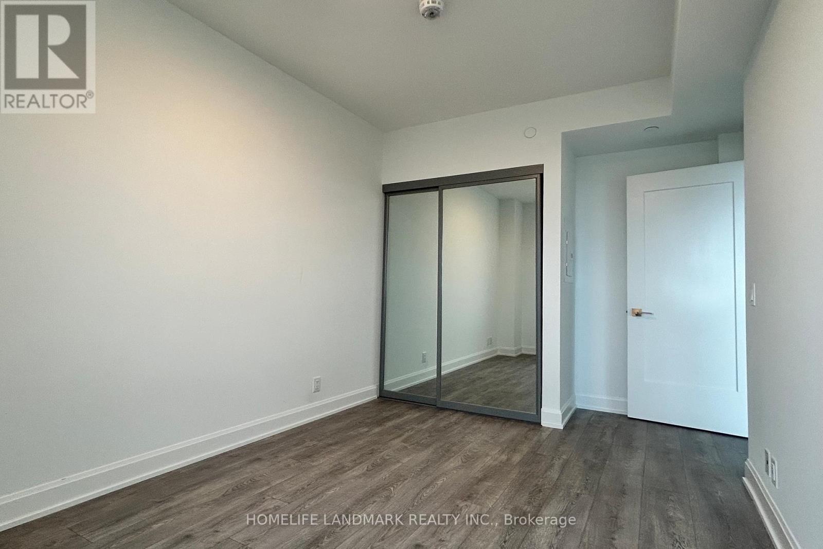 2803 - 8 Water Walk Drive, Markham, Ontario  L3R 6L4 - Photo 14 - N13496328