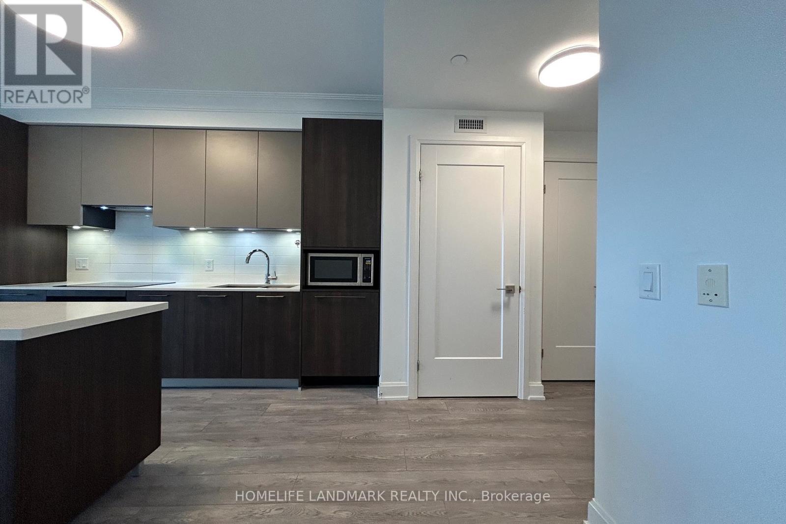 2803 - 8 Water Walk Drive, Markham, Ontario  L3R 6L4 - Photo 6 - N13496328