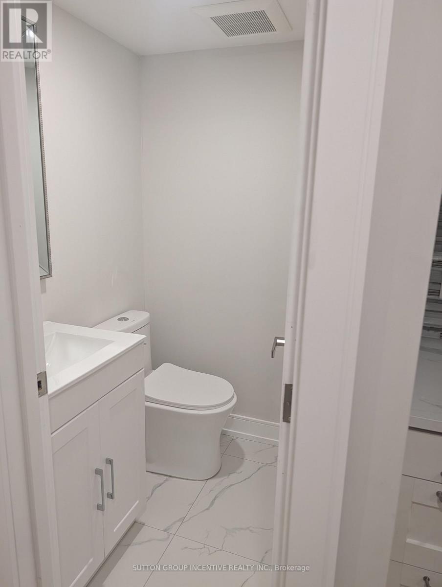 Lower - 9 Cowels Court, Richmond Hill, Ontario  L4C 9A7 - Photo 11 - N13496350