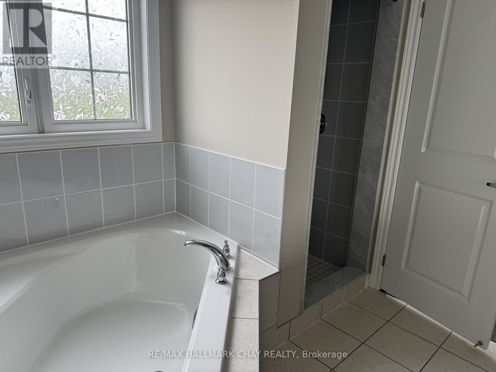 205 Prescott Drive, Clearview (Stayner), Ontario  L0M 1S0 - Photo 12 - S13496394
