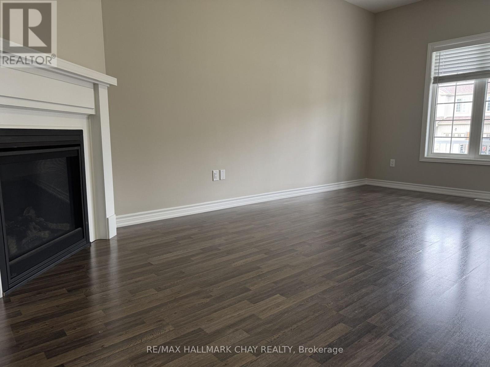 205 Prescott Drive, Clearview (Stayner), Ontario  L0M 1S0 - Photo 3 - S13496394