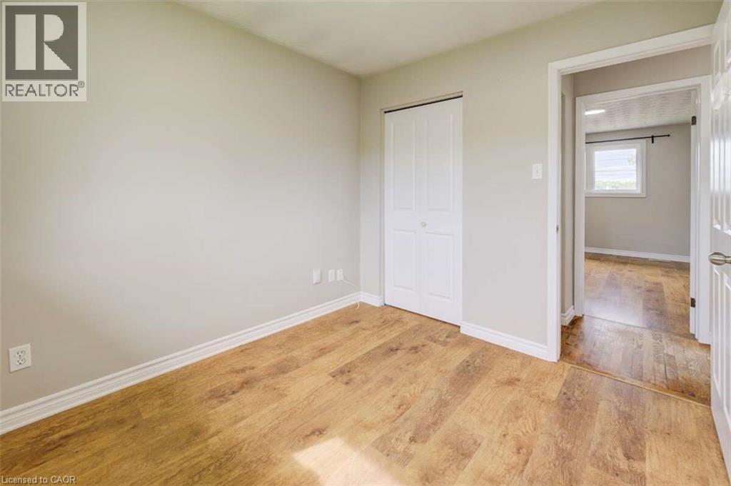 939 Strasburg Road, Kitchener, Ontario  N2E 1T6 - Photo 17 - 40843513