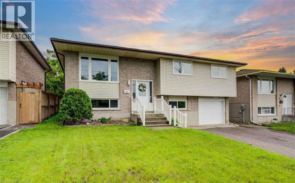 939 Strasburg Road, Kitchener, Ontario  N2E 1T6 - Photo 2 - 40843513
